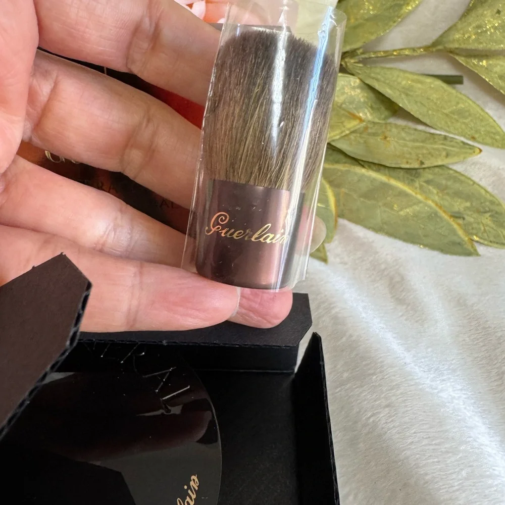 Guerlain TERRACOTTA MINERAL POUDRE BRONZANTE UNIFIANTE COLOR 01 LIGHT